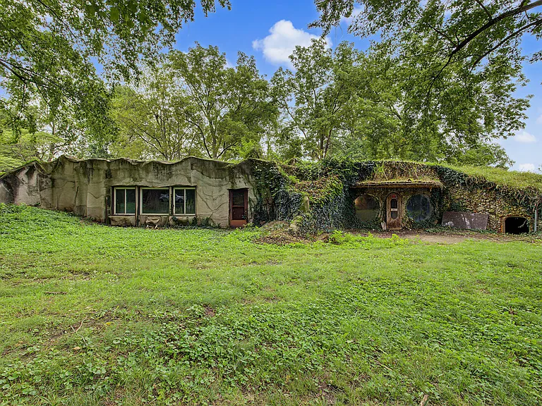 Unique Earth-Sheltered Home with Incredible Character in Armington, Illinois