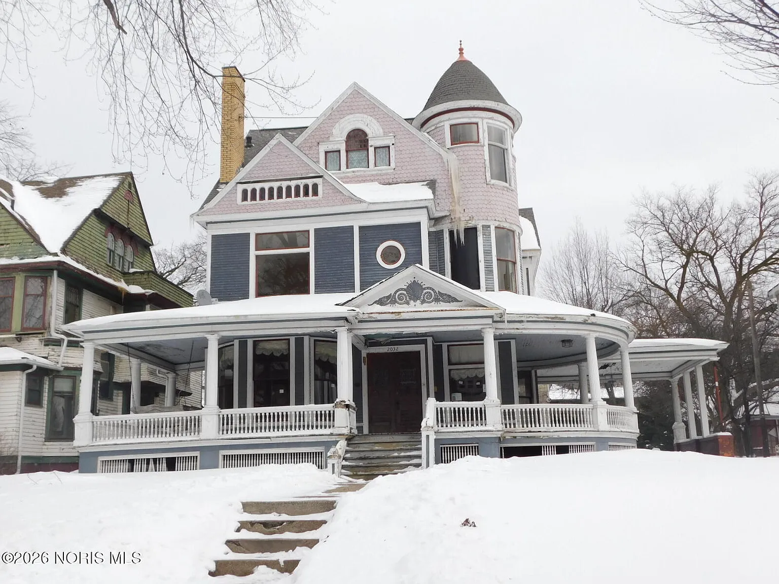 Charming Historic Home in Toledo’s Old West End with Spacious Layout and Classic Character