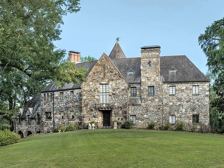 Historic Castle Estate with Character