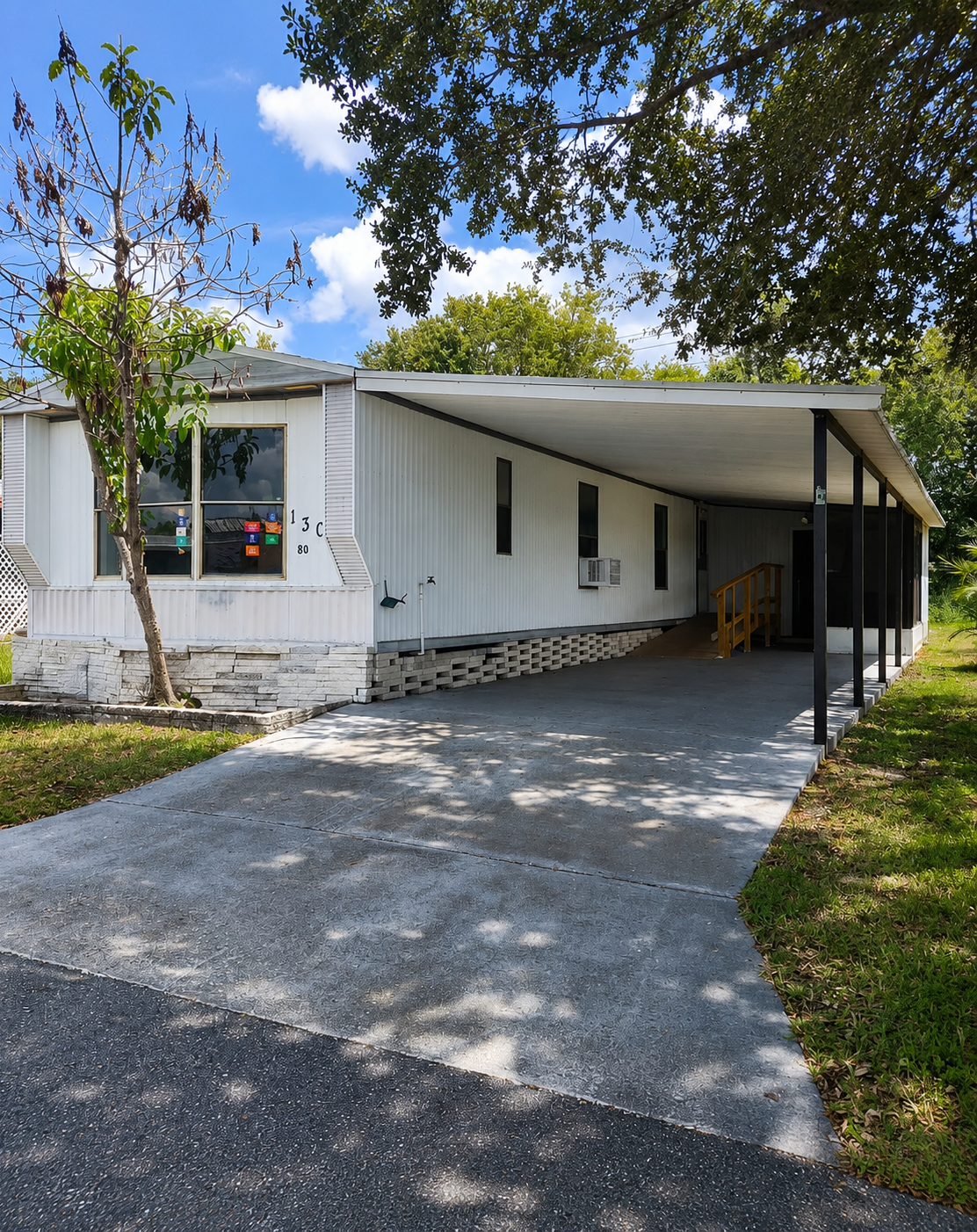 Charming Lakeland Home with Relaxed Florida Living