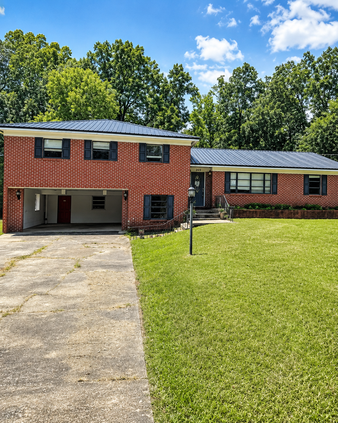 Spacious Brick Home with Flexible Living Space in Butler, Alabama
