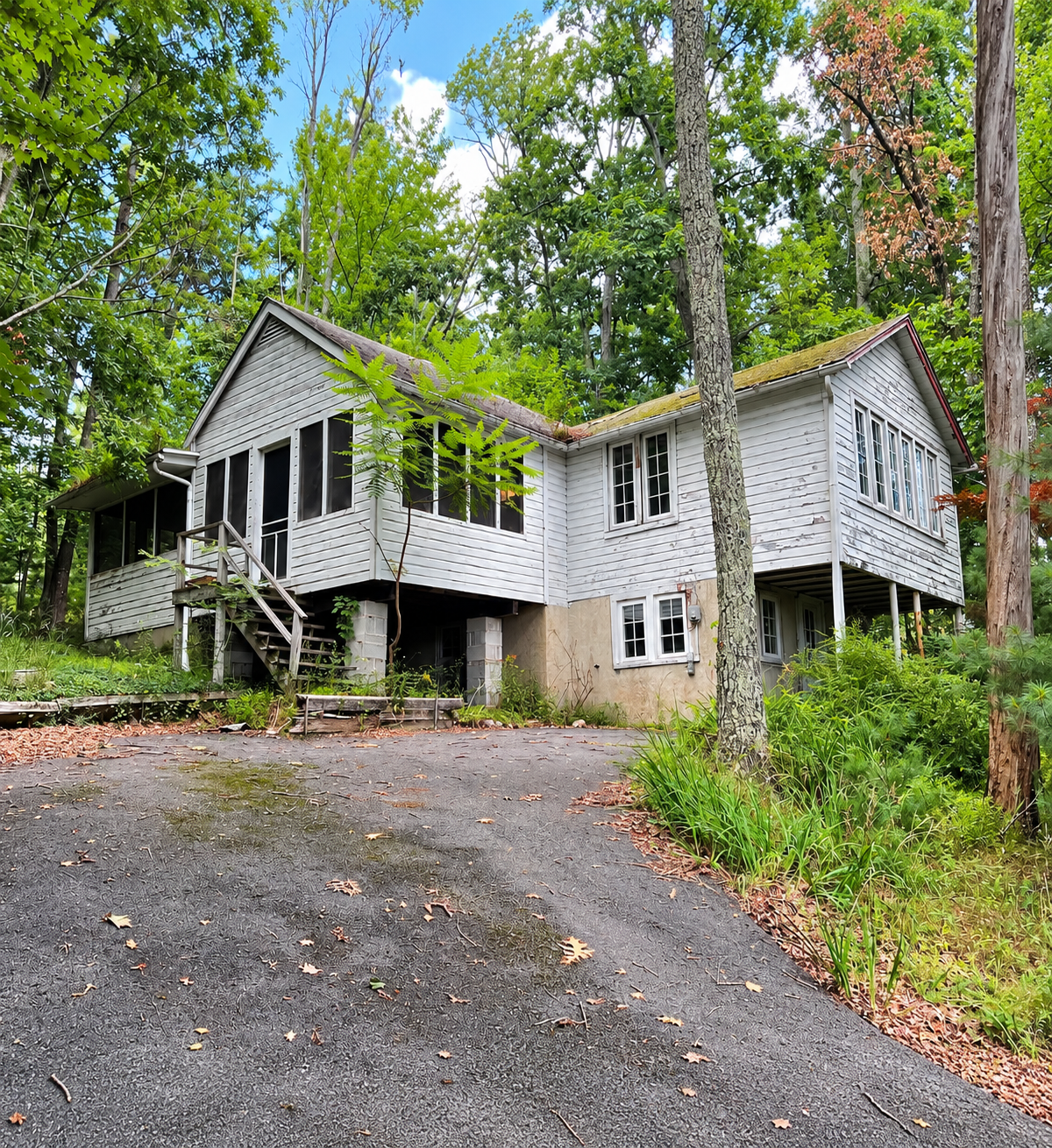 Charming Wurtsboro Hills Bungalow with Renovation Potential