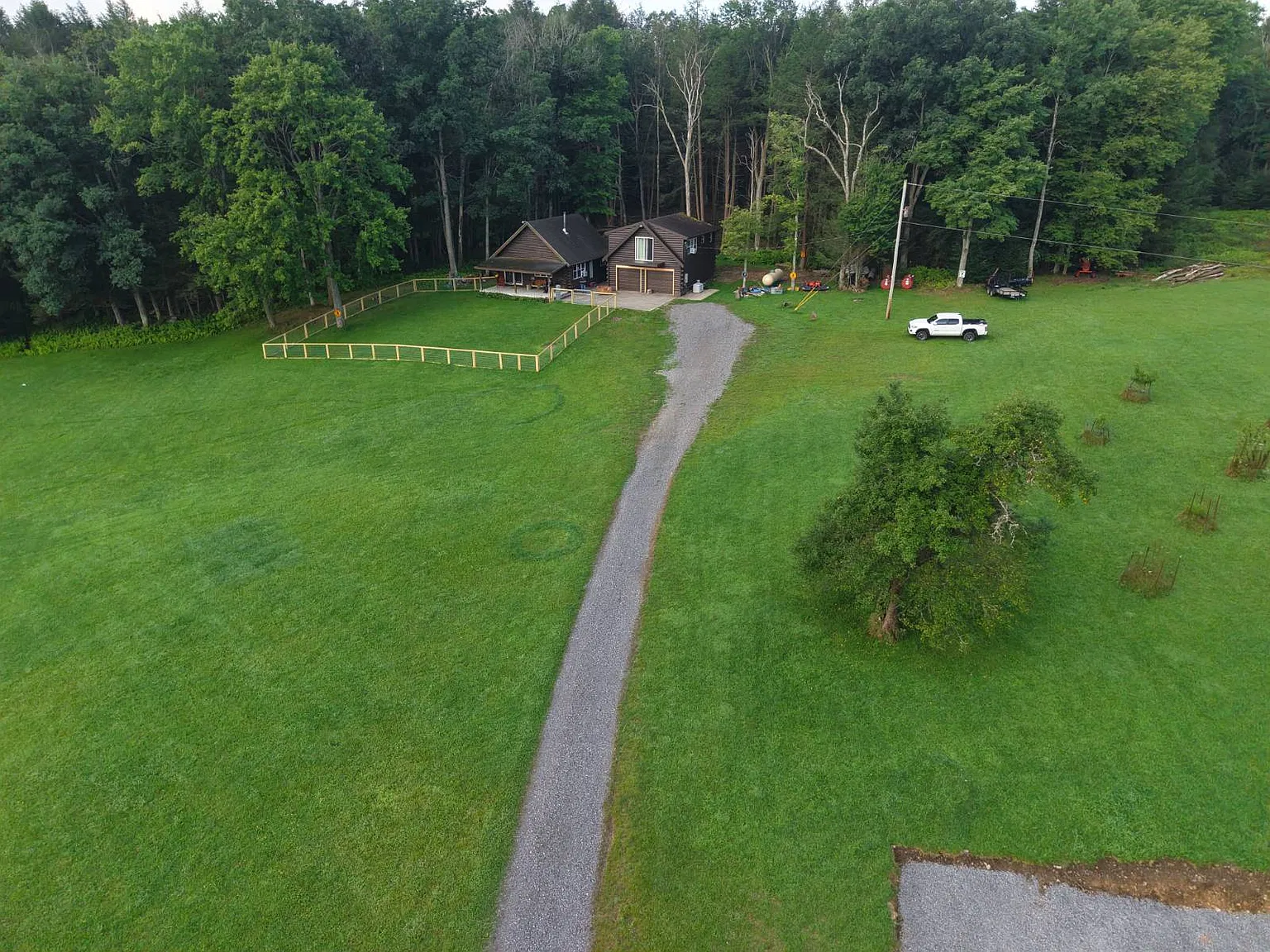 Private Woodland Retreat in Pennsylvania