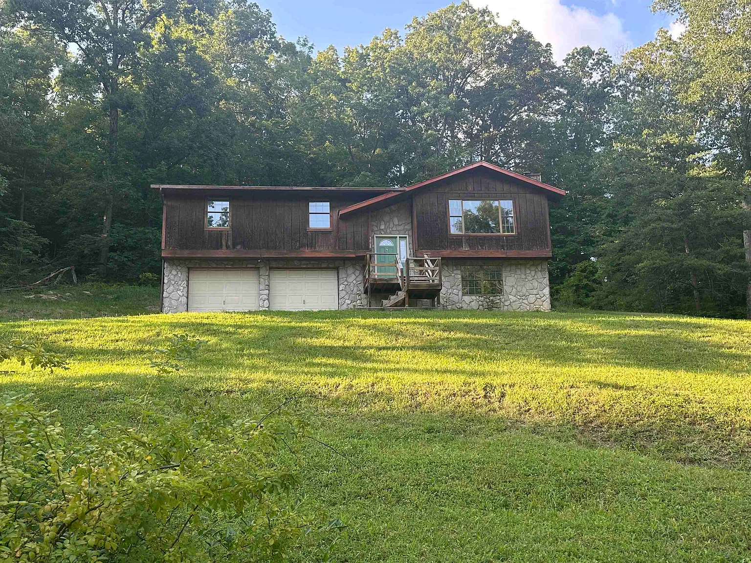 Charming Country Home in Catlettsburg, Kentucky
