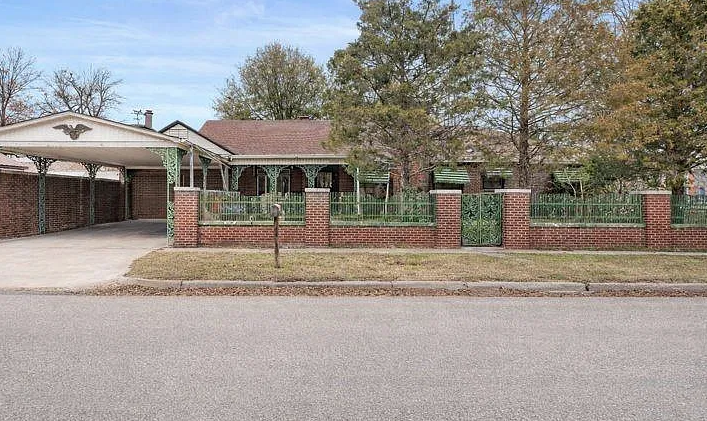 Charming Brick Home with Character in Hayti, Missouri